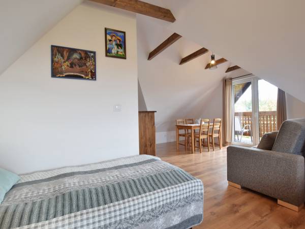 Apartament 5- osobowy (nr 6)