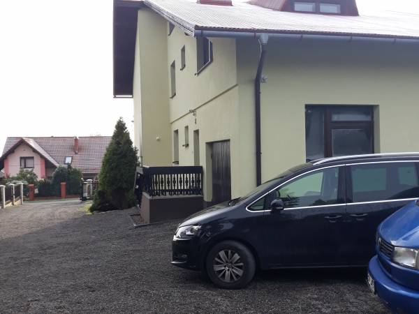 Domek na Modrzewiowej