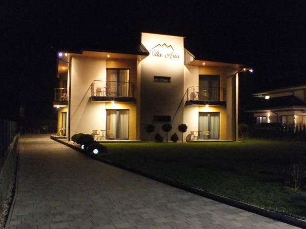Willa Asia Pokoje i Apartamenty
