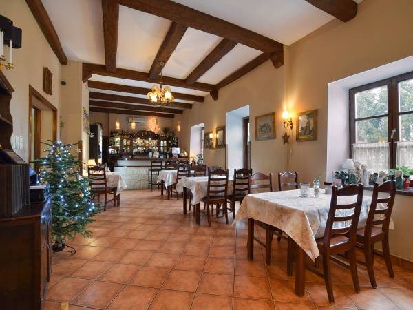 Pensjonat i Restauracja Pod Wietrzną Górą