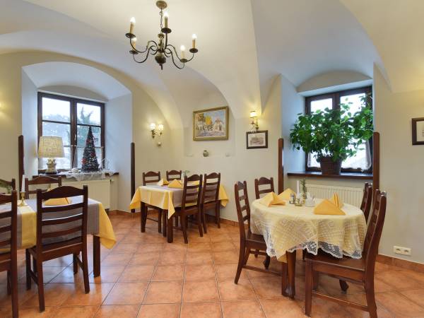 Pensjonat i Restauracja Pod Wietrzną Górą