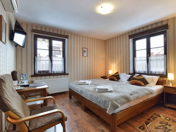 Pensjonat i Restauracja Pod Wietrzną Górą