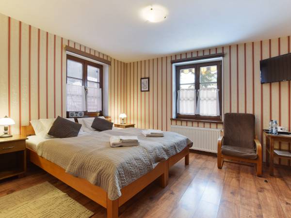 Pensjonat i Restauracja Pod Wietrzną Górą