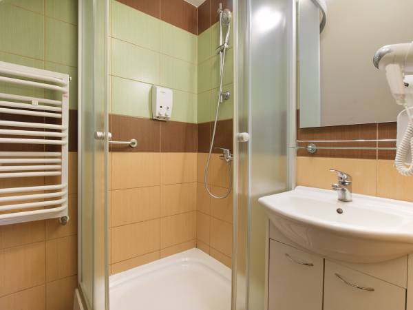 Pensjonat i Restauracja Pod Wietrzną Górą