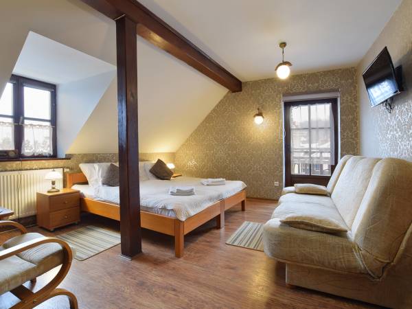 Pensjonat i Restauracja Pod Wietrzną Górą