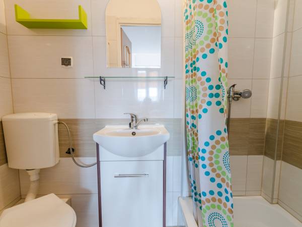 Łazienka. Pokój (7)