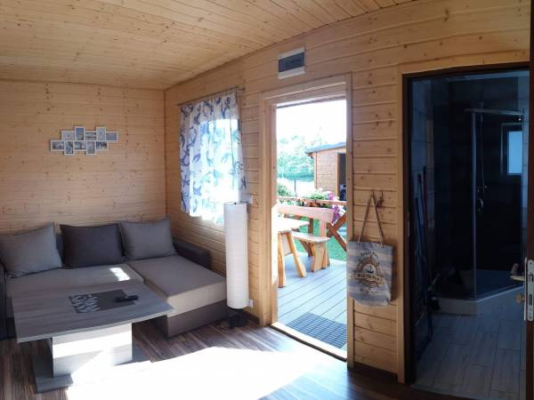 Salon z wyjściem Słoneczna 14