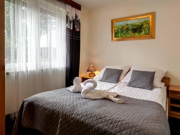 Sypialnia małżeńska bungalowy nr 1-8