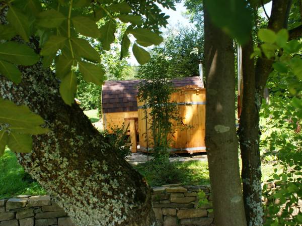 Akacjowe Ogrodowe Spa- sauna parowa i balia