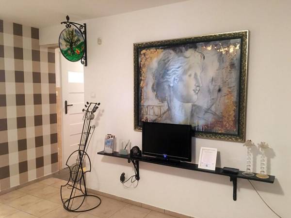 Apartament w przyziemiu domu właściciela