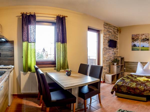 5os apartament: relax pokoj s lazenkou, aneksem, balkon,