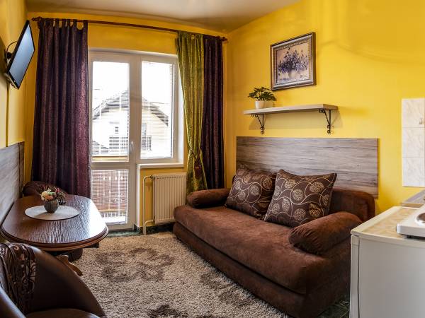 4 os apartament s balkonom, relax pokoj
