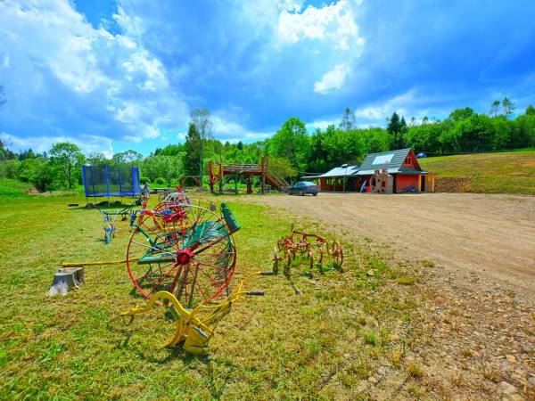 BAR KRYWY POTOK- Krzywe