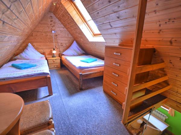 Antresola pokój 2 WIDOK1