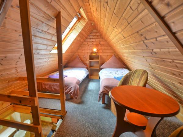 Antresola pokój 3 WIDOK1