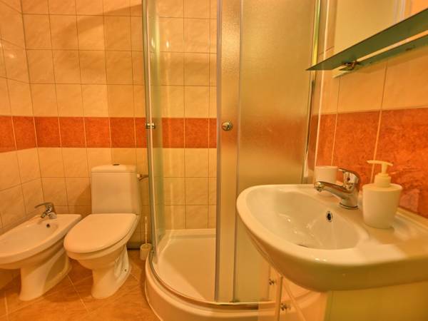 Łazienka pokój 8 WIDOK1