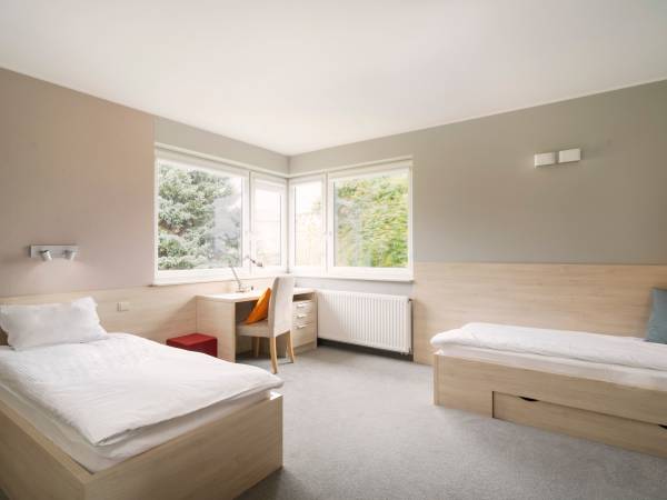 Sypialnia z łózkami pojedynczymi