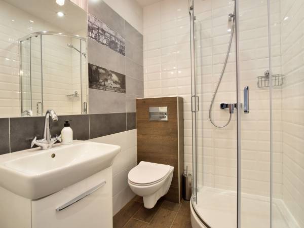 łazienka 2 osobowego pokoju nr 6