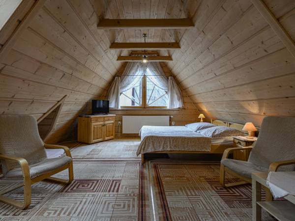 apartament 4 osobowy na poddaszu