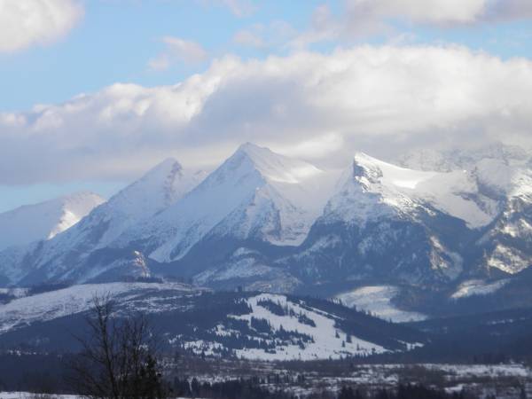 Tatry Bielskie zimą widok z domu