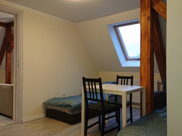 Sypialnia w apart. na poddaszu