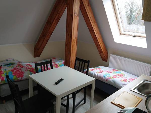 Pokój 3-osobowy poddasze