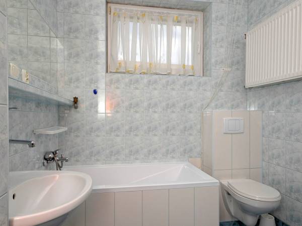 Mieszkanie II łazienka