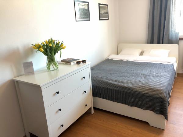 Pokój dwuosobowy z dodatkowym łóżkiem