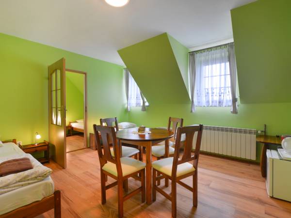 Gościniec Pięciu Stawów 