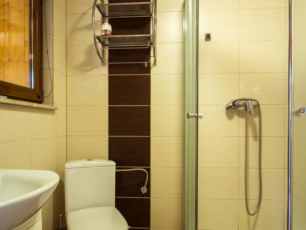 Domy Całoroczne i Letniskowe Spokojna 18