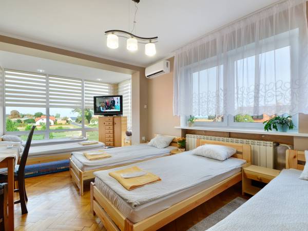 POKOJ NR.1 na piętrze