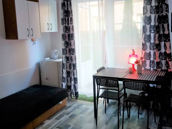 Pokój rodzinny nr 7 - 4 os z wyjściem do ogrodu