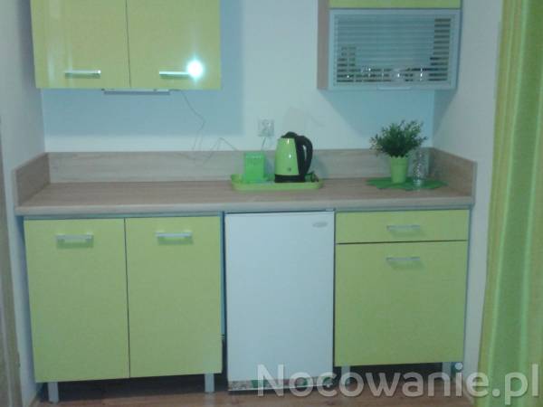 Studio 5 os nr 9 z wyjściem do ogrodu