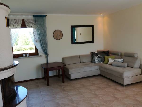 salonik na dzień i dodatkowe miejsce do spania