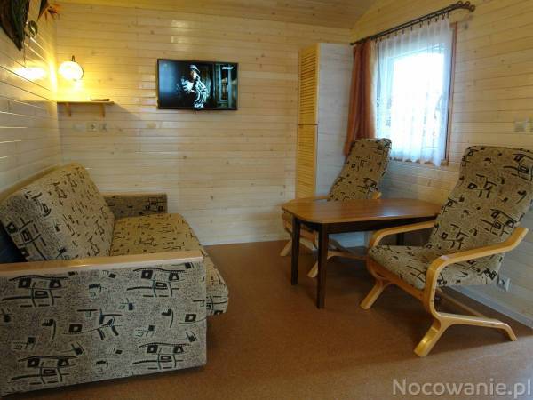 Pokój z aneksem kuchennym