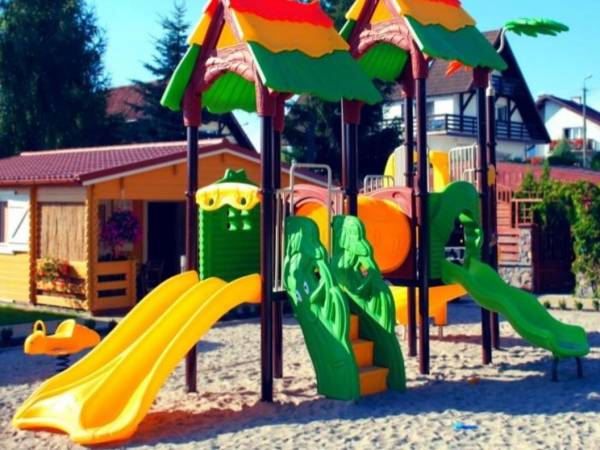 Stacja Lato - domki tylko dla rodzin z dziećmi