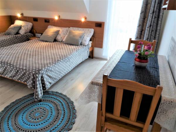 Pokój 3 osobowy z łazienką i balkonem