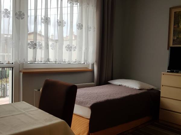 JAGA-pokój 3 osobowyz balkonem z łazienką