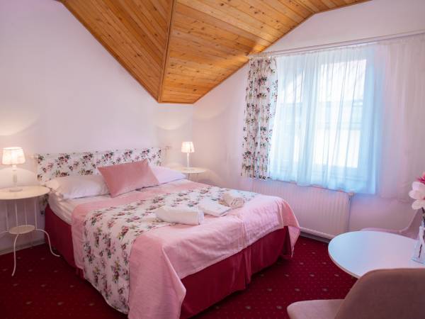 Pokój 2/3/4-os. bez balkonu