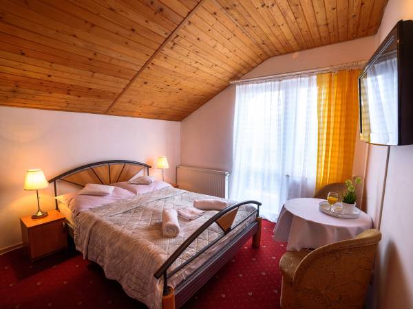 Pokój 2/3/4-os. z balkonem