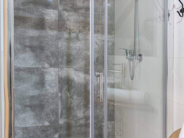 Willa Chwost Pokoje i Apartamenty