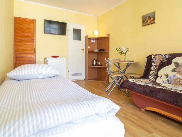 Pokoje 2-3 osobowe w pawilonie