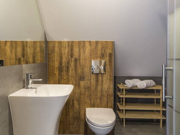 Willa Chwost Pokoje i Apartamenty