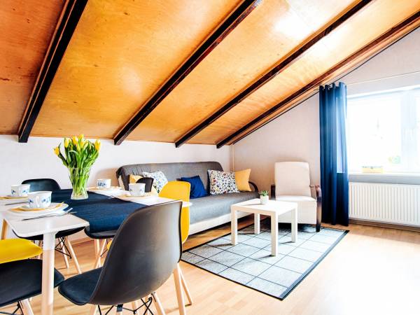 Apartament - salon z aneksem