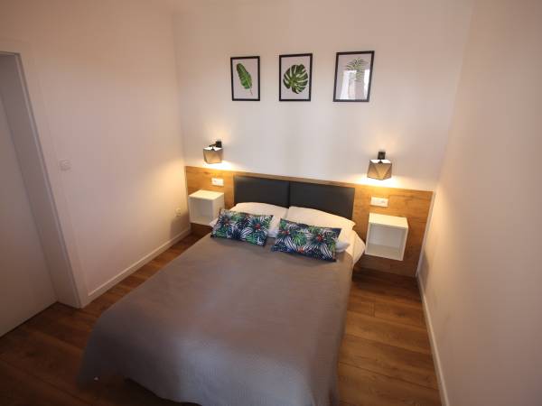 Apartament pierwsze piętro- sypialnia