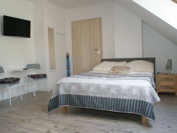 Pokój 3-osobowy (poddasze)