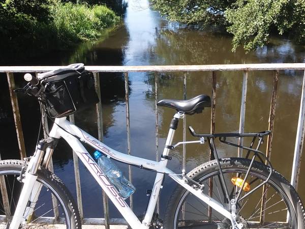 Rowerem wokół jeziora