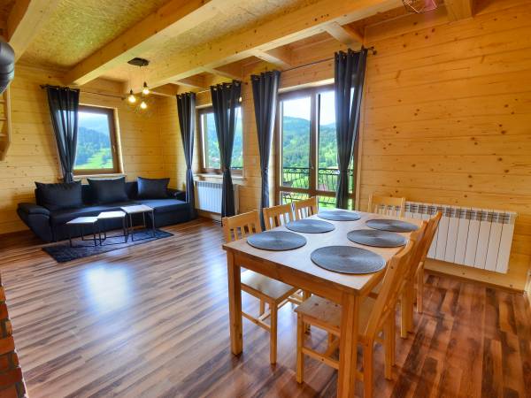 Jadalnia DOMEK POD LIPĄ