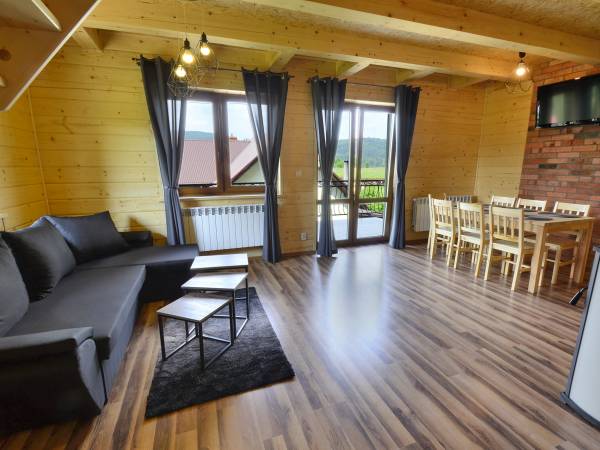 Salon DOMEK POD LIPĄ