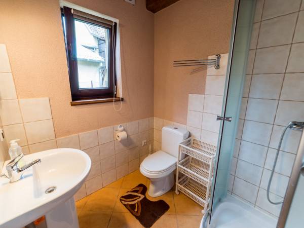 druga łazienka na parterze